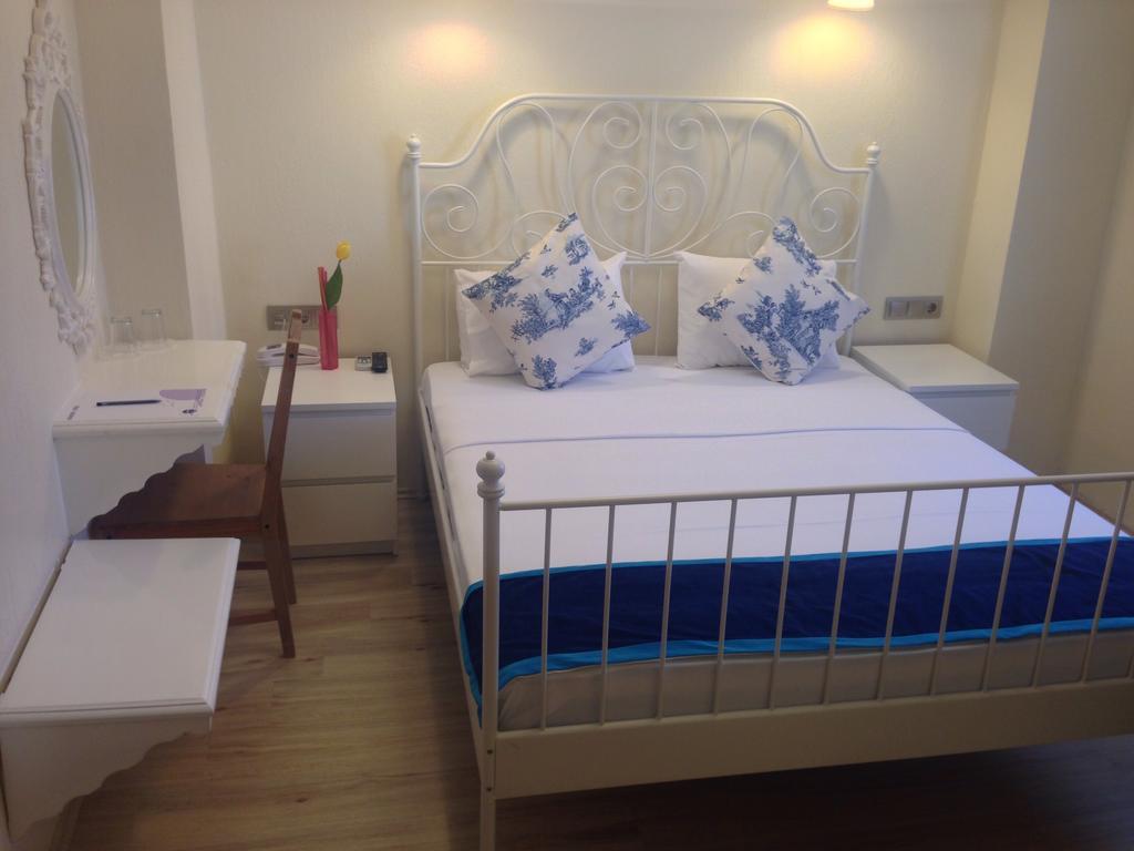 Ender Hotel (Adults Only) Ayvalı الغرفة الصورة