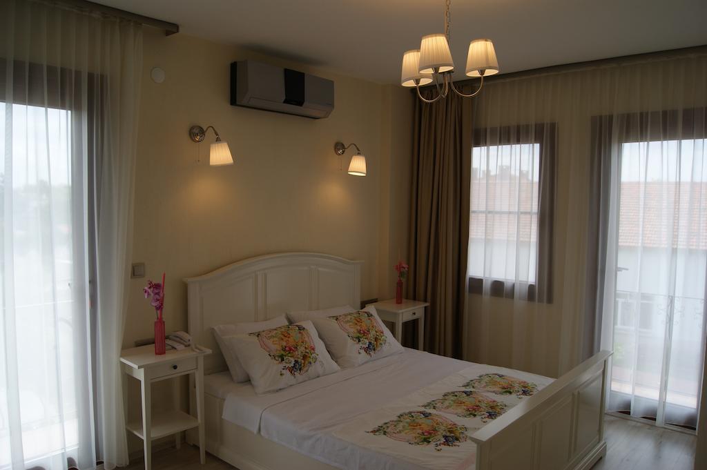 Ender Hotel (Adults Only) Ayvalı الغرفة الصورة